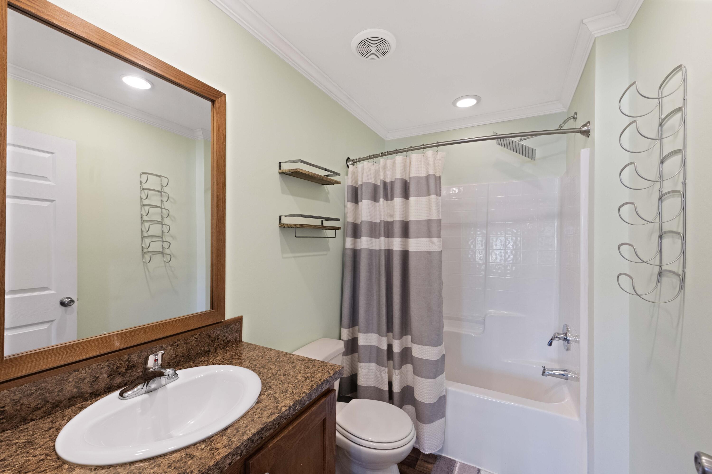 1156 State Rd S-8-376 Moncks Corner, SC 29461 - Photo 29 of 59 1156 Old Cherry Hill Rd Interiors LR-8