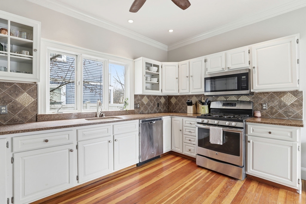 125 Wrentham Street, Unit 1 Boston, MA 02124 - Photo 14 of 18