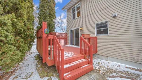 $374,900 | 1145 Carriage Circle, Fond du Lac, WI 54935