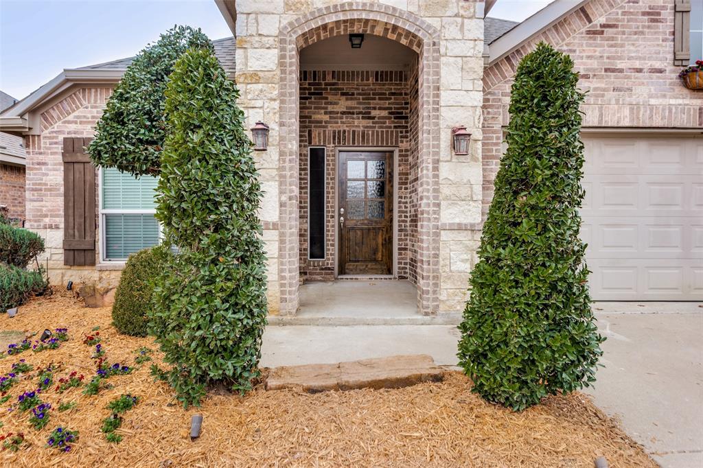 11824 Bellegrove Road Burleson, TX 76028 - Photo 3 of 25