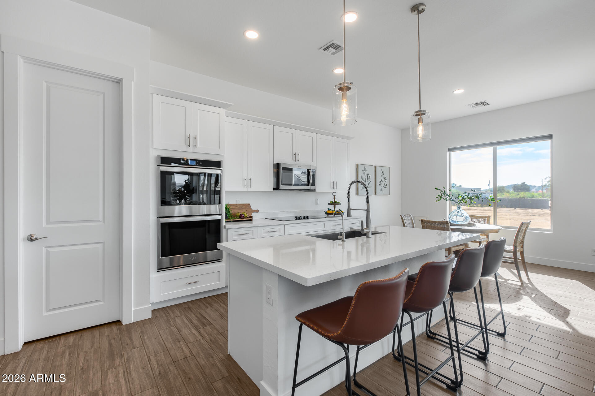 825 West Perdido Way Phoenix, AZ 85086 - Photo 12 of 57 Kitchen