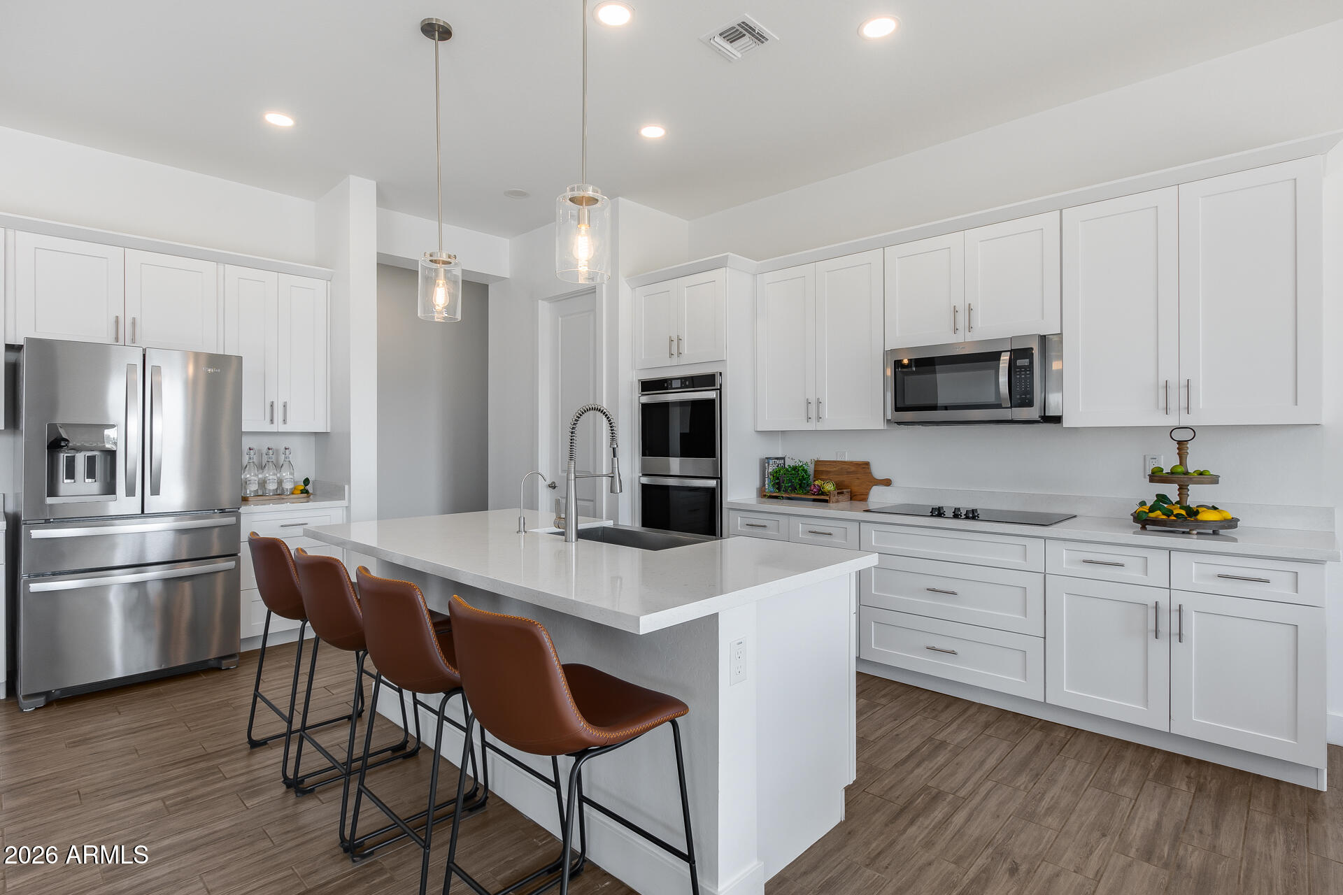 825 West Perdido Way Phoenix, AZ 85086 - Photo 14 of 57 Kitchen