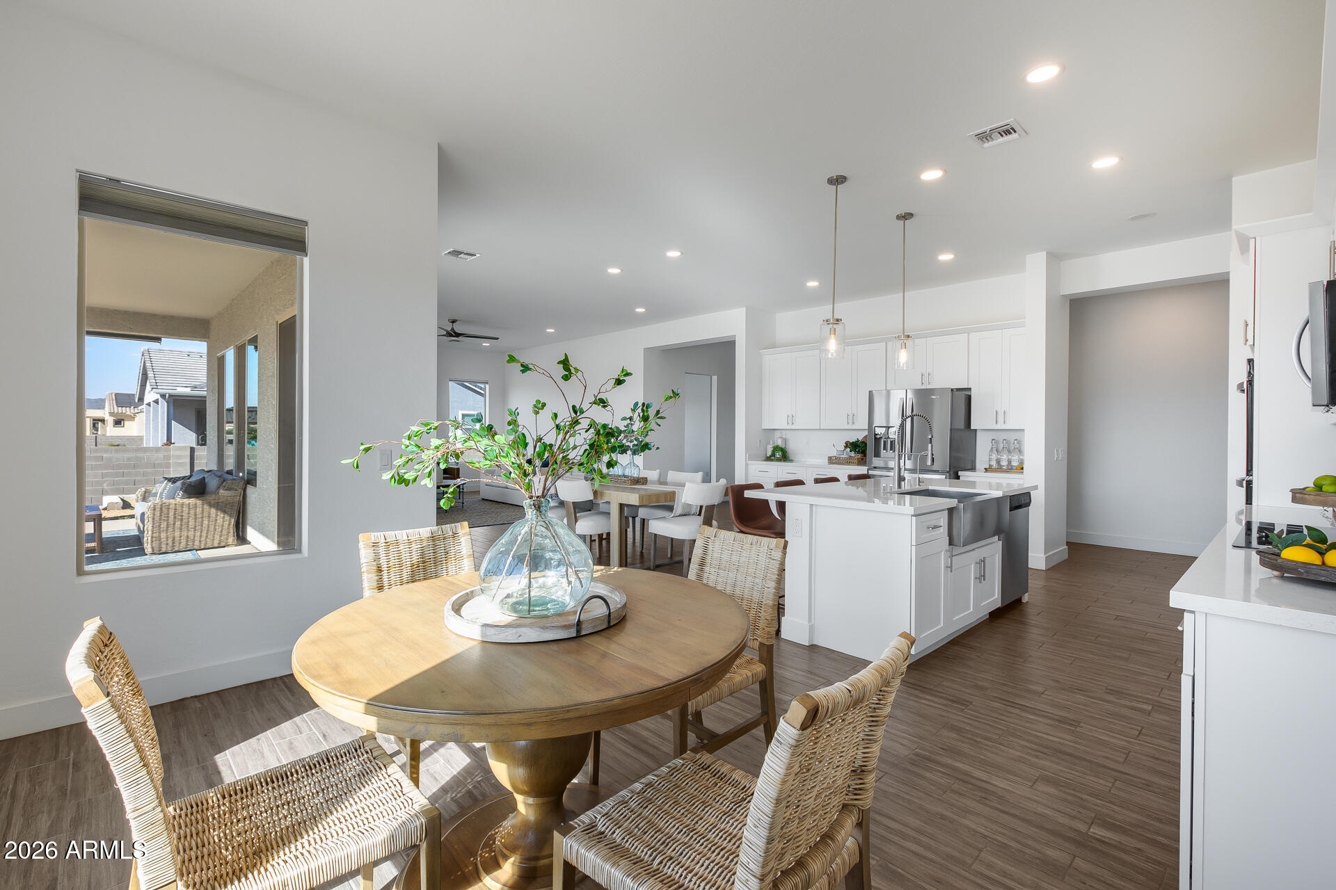 825 West Perdido Way Phoenix, AZ 85086 - Photo 18 of 57 Breakfast nook