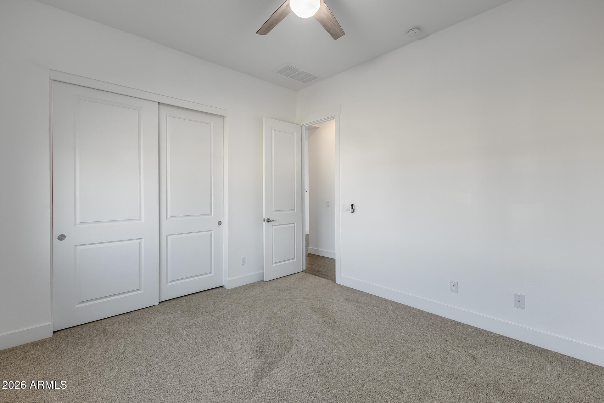 825 West Perdido Way Phoenix, AZ 85086 - Photo 36 of 57 Front bedroom 1