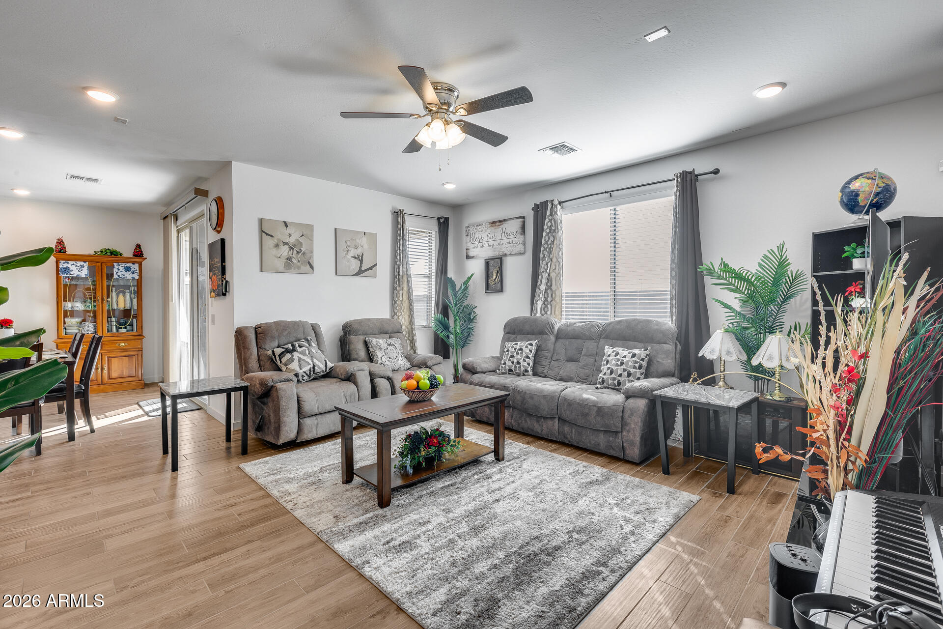 17439 West Fulton Street Goodyear, AZ 85338 - Photo 21 of 60 18