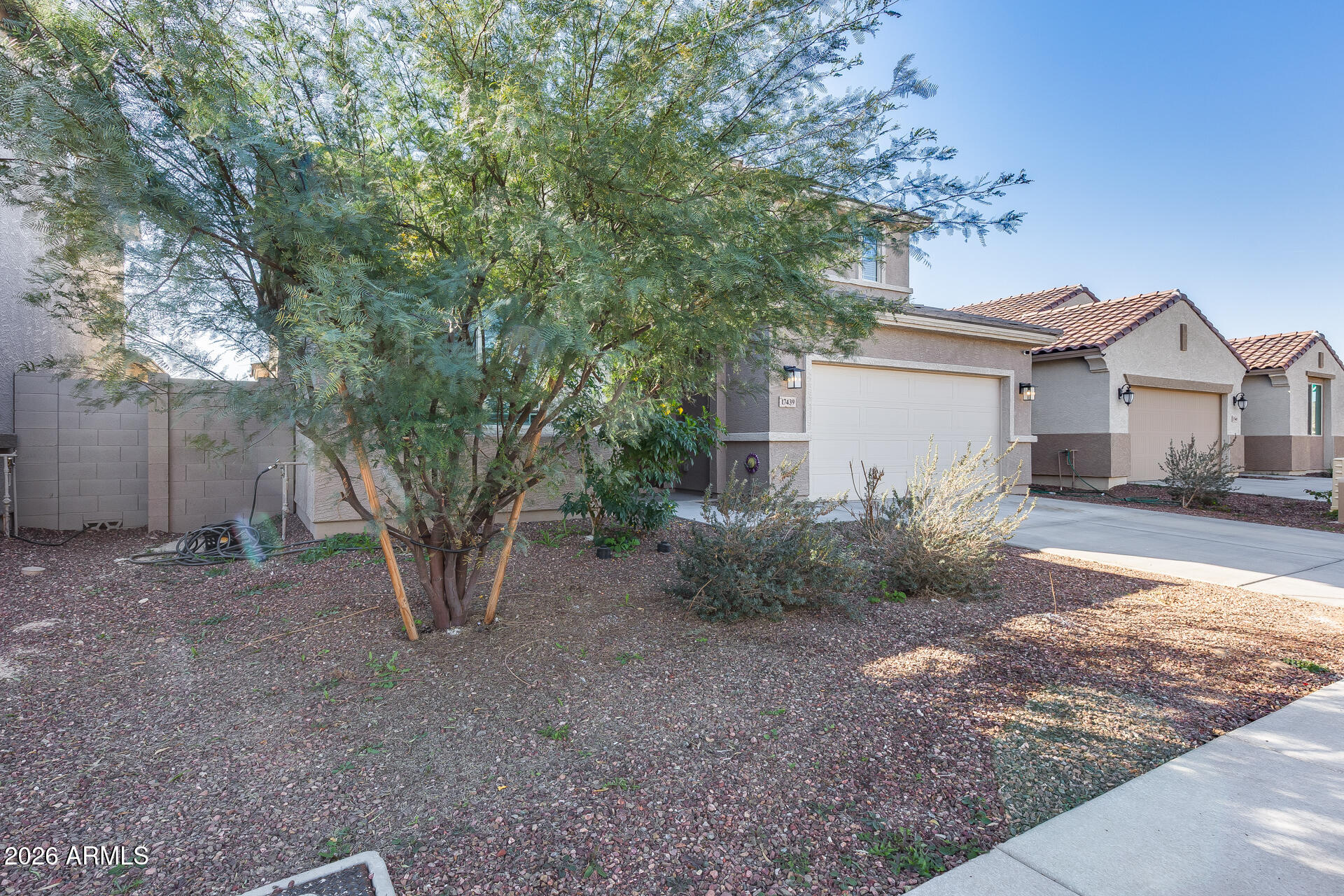 17439 West Fulton Street Goodyear, AZ 85338 - Photo 9 of 60 3