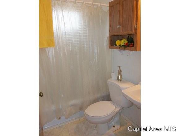 37 Lilac Lane Springfield, IL 62702 - Photo 7 of 14 Gallery Image 7