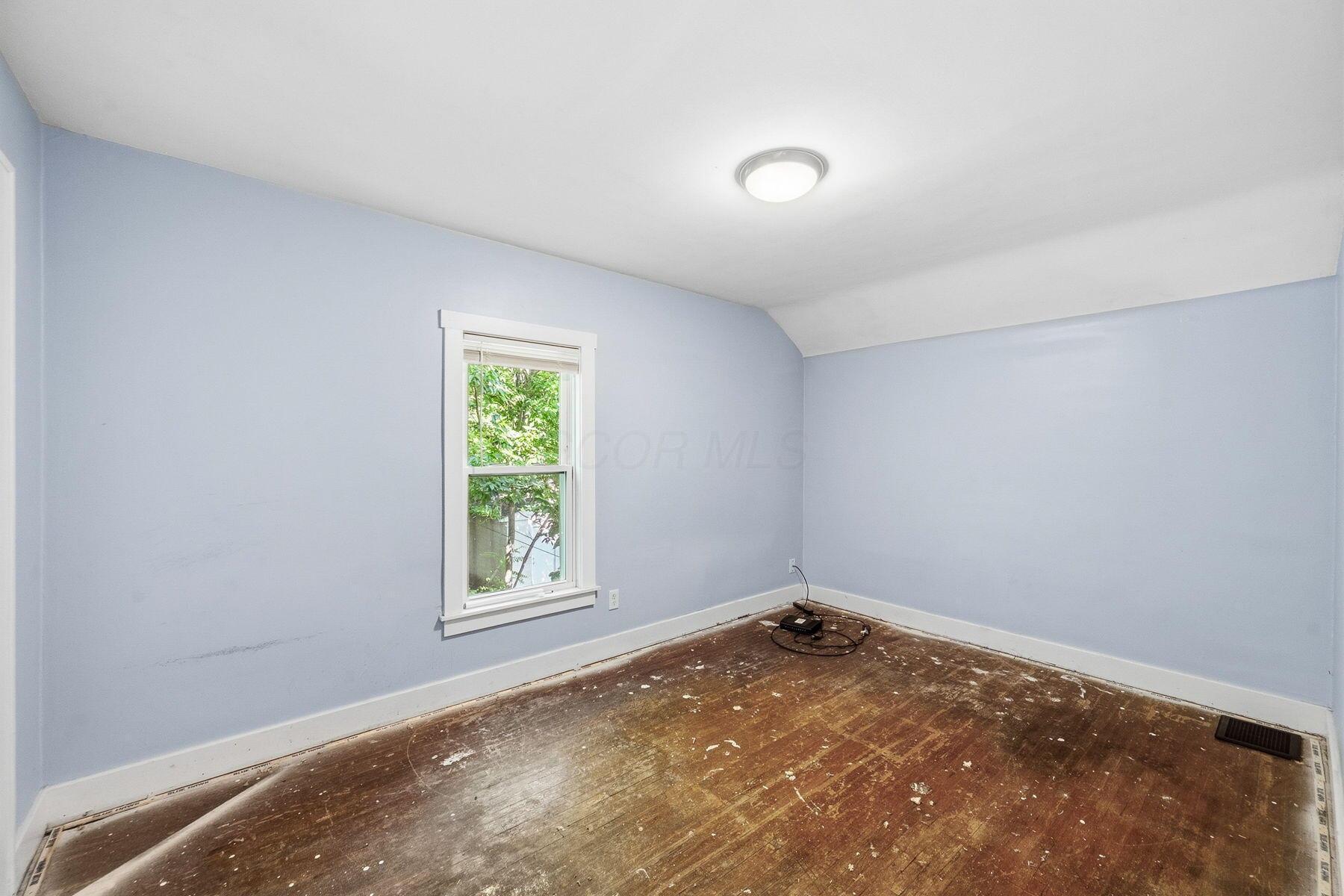701 Berkeley Road Columbus, OH 43205 - Photo 25 of 57 40-web-or-mls-701 Berkeley Rd-140