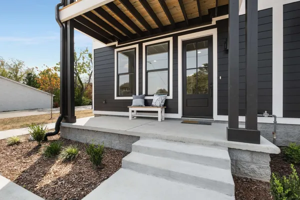 $3,100 | 1806 Lischey Avenue, Unit 8, Nashville, TN 37207