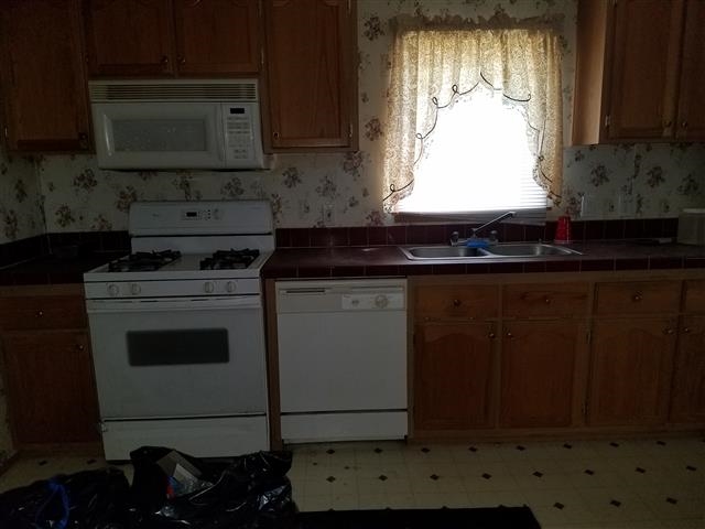 75 Howe Road Holderness, NH 03245 - Photo 3 of 3
