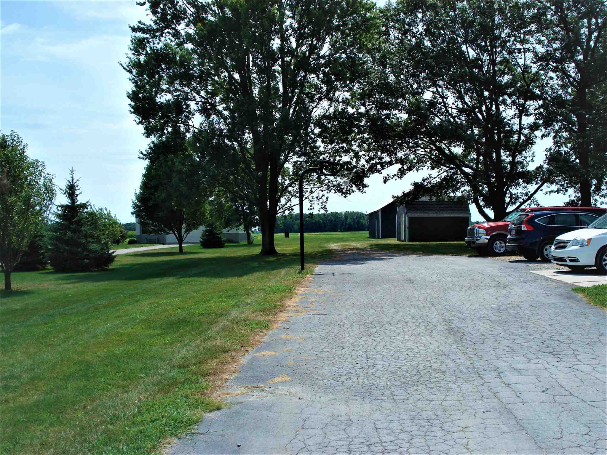 1407 Hamilton Road Fort Wayne, IN 46819 - Photo 5 of 36