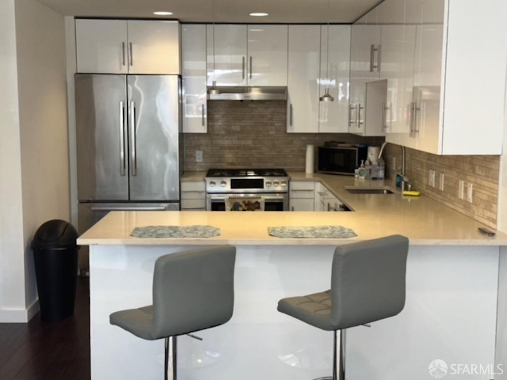 550 Innes Avenue, Unit 101 San Francisco, CA 94124 - Photo 1 of 12