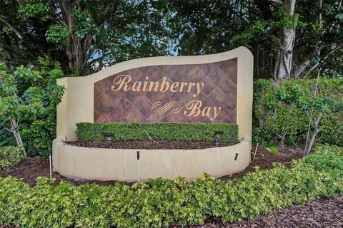 $425,000 | 715 Northwest 23rd Lane, Delray Beach, FL 33445