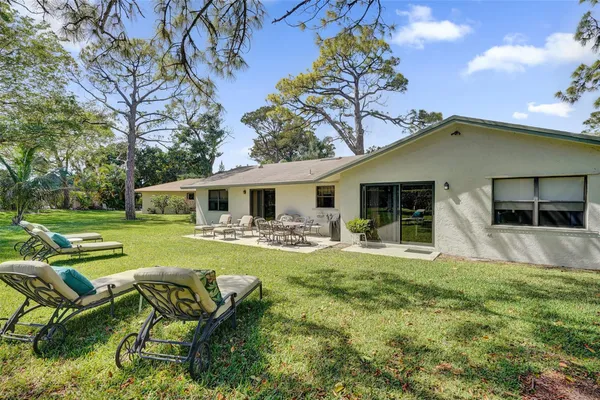 $425,000 | 715 Northwest 23rd Lane, Delray Beach, FL 33445