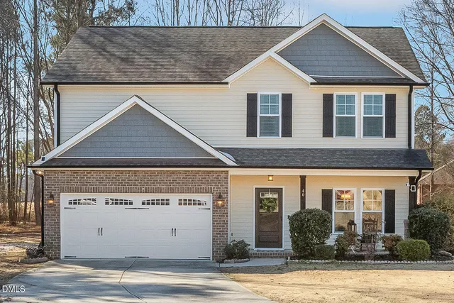 $385,000 | 40 East Arbor Cove Court, Zebulon, NC 27597