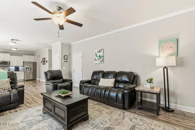 $385,000 | 40 East Arbor Cove Court, Zebulon, NC 27597