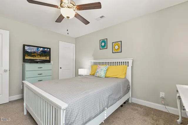 $385,000 | 40 East Arbor Cove Court, Zebulon, NC 27597