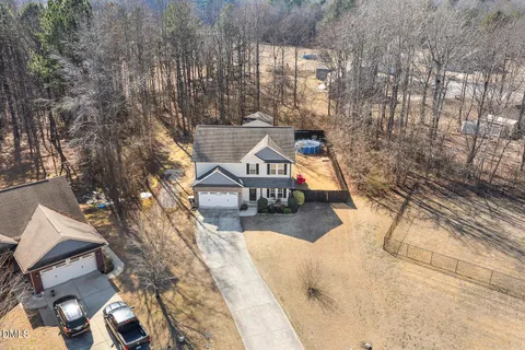 $385,000 | 40 East Arbor Cove Court, Zebulon, NC 27597