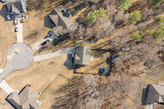 $385,000 | 40 East Arbor Cove Court, Zebulon, NC 27597