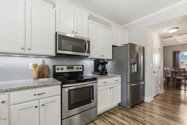 $385,000 | 40 East Arbor Cove Court, Zebulon, NC 27597