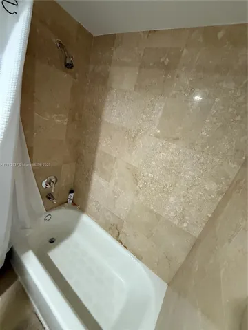 $3,800 | 4100 Salzedo Street, Unit 811, Coral Gables, FL 33146