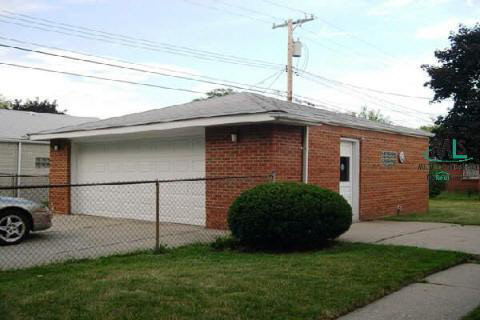 5211 Thirteen Mile Road Warren, MI 48092 - Photo 4 of 5 483285-3.JPG