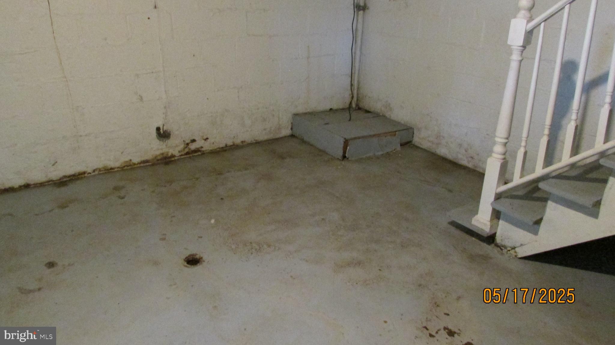 5901 Taylor Road Riverdale, MD 20737 - Photo 9 of 24 a view of an empty room