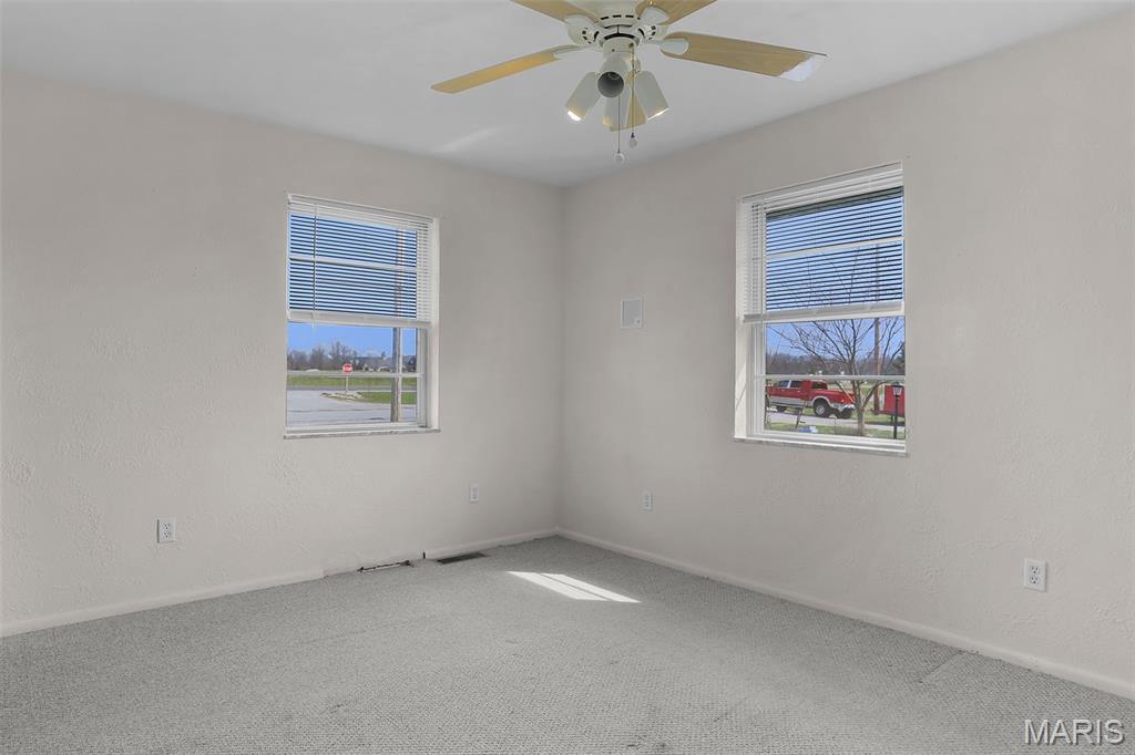 5537 Highway 159 Edwardsville, IL 62025 - Photo 20 of 36