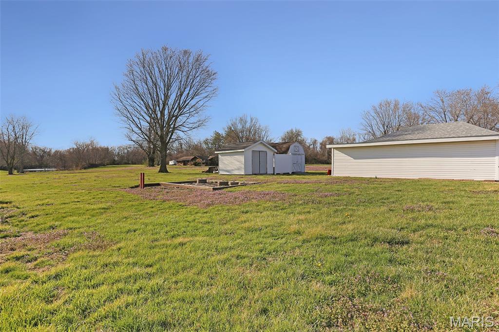 5537 Highway 159 Edwardsville, IL 62025 - Photo 31 of 36