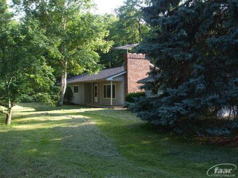 9374 Lee Jones Road Fenton, MI 48430 - Photo 1 of 16 20226088.JPG