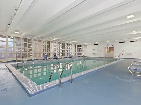 $2,500 | 535 North Michigan Avenue, Unit 1705, Chicago, IL 60611