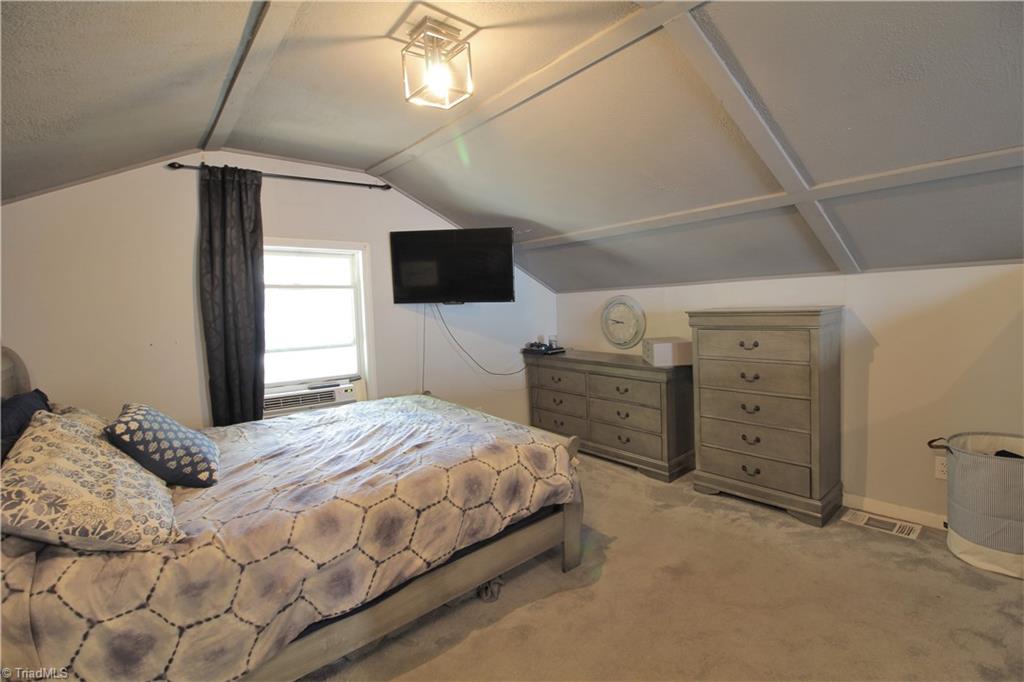 806 Carrick Street High Point, NC 27262 - Photo 13 of 26 Gallery Image 13