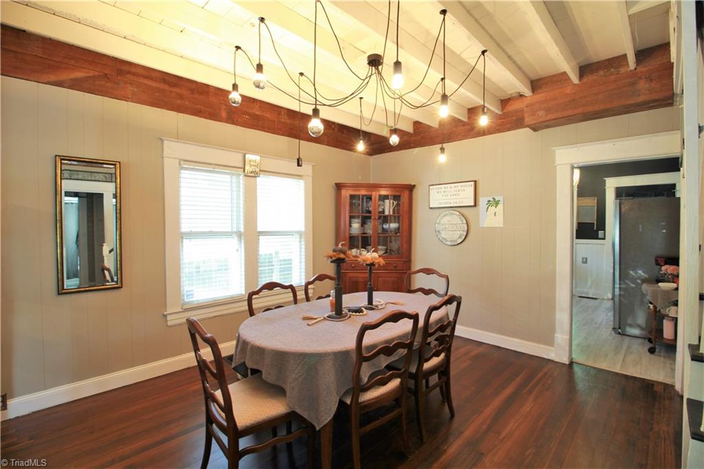 806 Carrick Street High Point, NC 27262 - Photo 8 of 26 Gallery Image 8