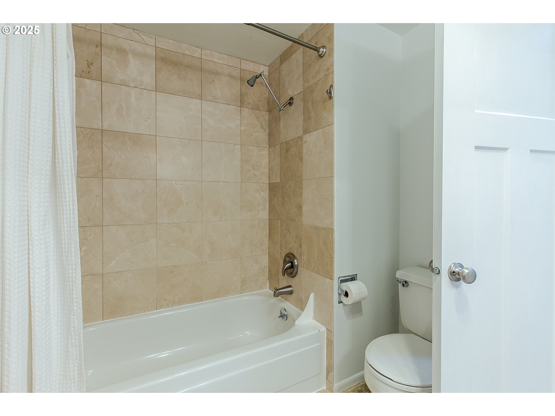 2724 Malibu Way Eugene, OR 97405 - Photo 38 of 48 a bathroom with a granite countertop bathtub shower sink vanity and a toilet