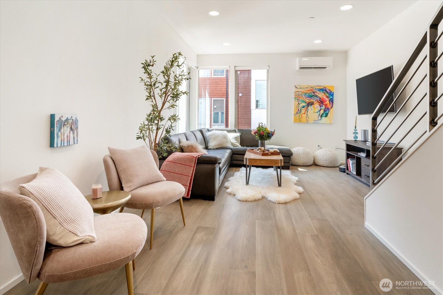 551 28th Avenue Seattle, WA 98122 - Photo 11 of 25