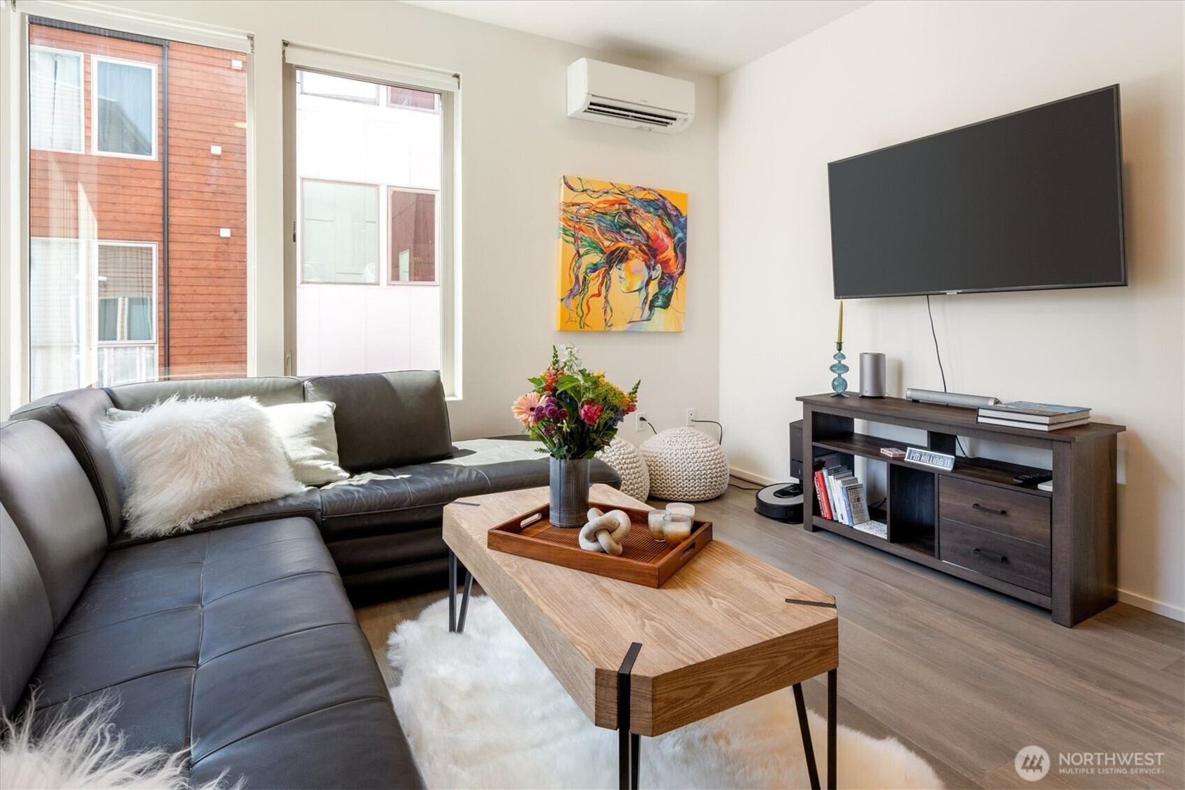 551 28th Avenue Seattle, WA 98122 - Photo 10 of 25