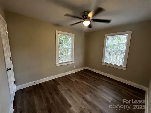 $1,099 | 903 Holt Street, Lexington, NC 27292