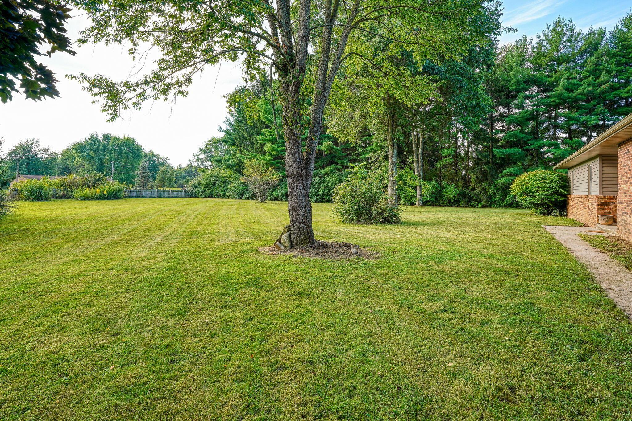 5407 Biggert Road Grove City, OH 43123 - Photo 28 of 35 5407 Biggert Rd (10)