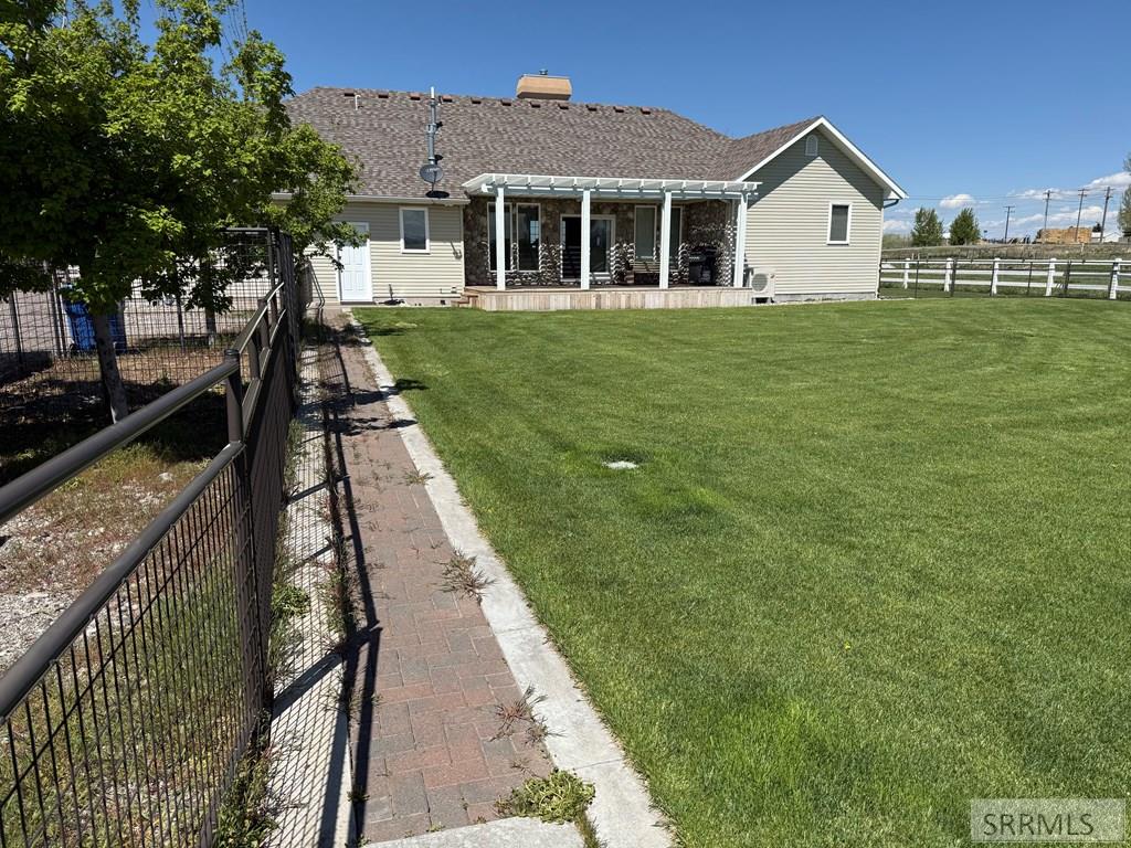709 East 800 North Firth, ID 83236 - Photo 3 of 49