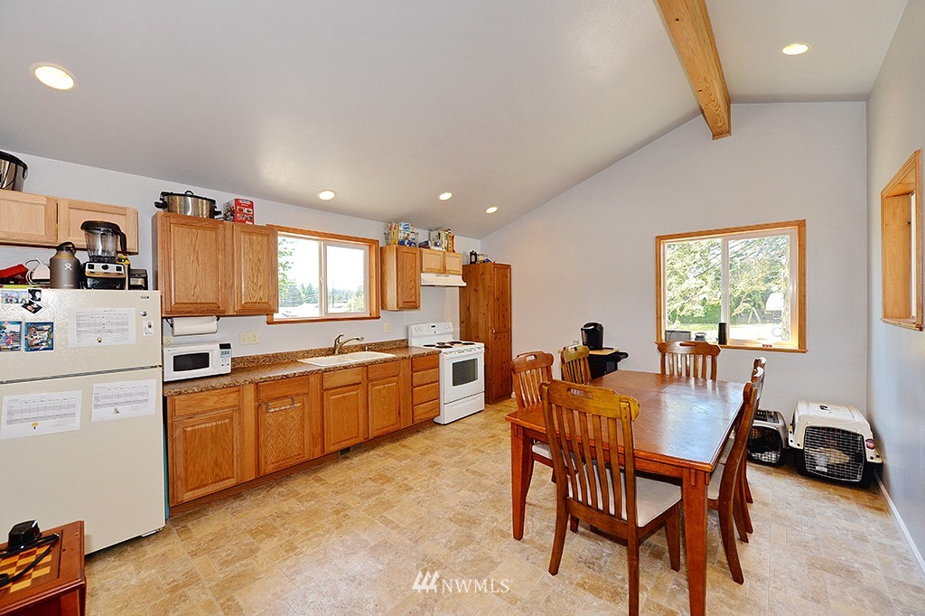 21506 1st Avenue West Bothell, WA 98021 - Photo 22 of 25