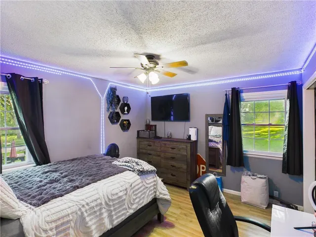 $225,000 | 305 California Avenue, Windsor, MO 65360