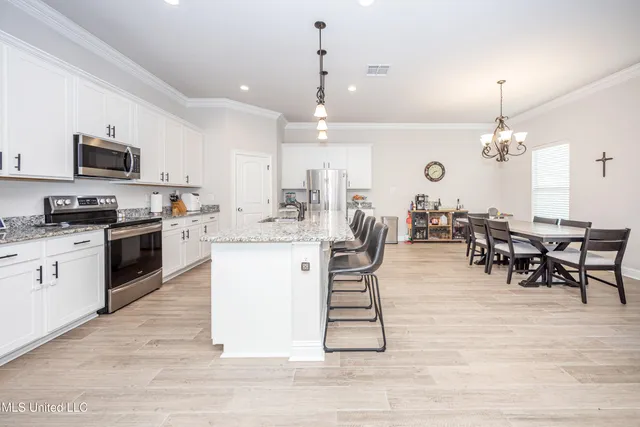 $479,000 | 6995 Osprey Drive, Ocean Springs, MS 39564