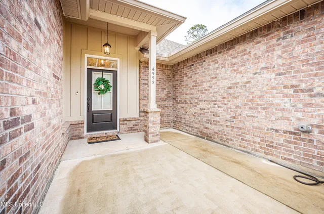 $479,000 | 6995 Osprey Drive, Ocean Springs, MS 39564