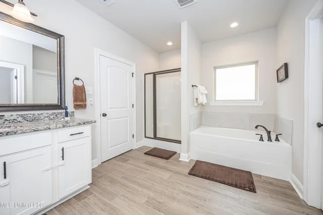 $479,000 | 6995 Osprey Drive, Ocean Springs, MS 39564