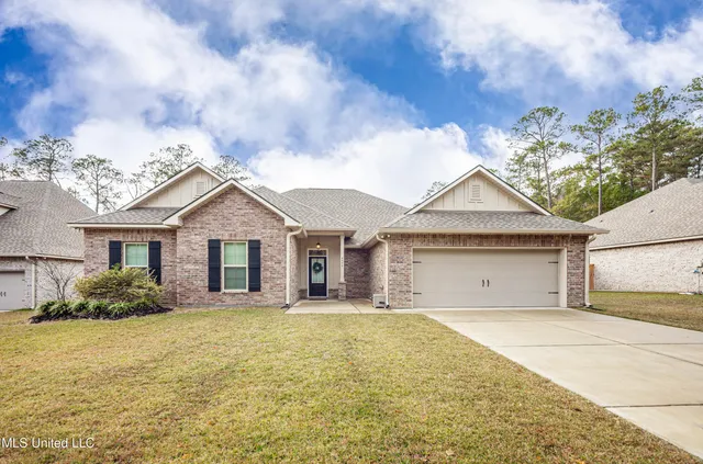 $479,000 | 6995 Osprey Drive, Ocean Springs, MS 39564