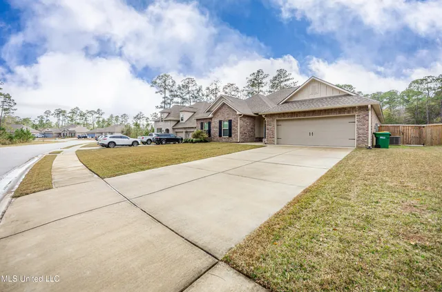 $479,000 | 6995 Osprey Drive, Ocean Springs, MS 39564