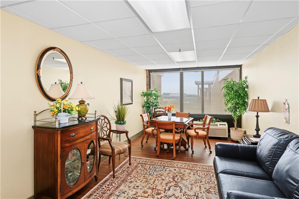 300 Johnson Ferry Road, Unit B1007 Sandy Springs, GA 30328 - Photo 25 of 46