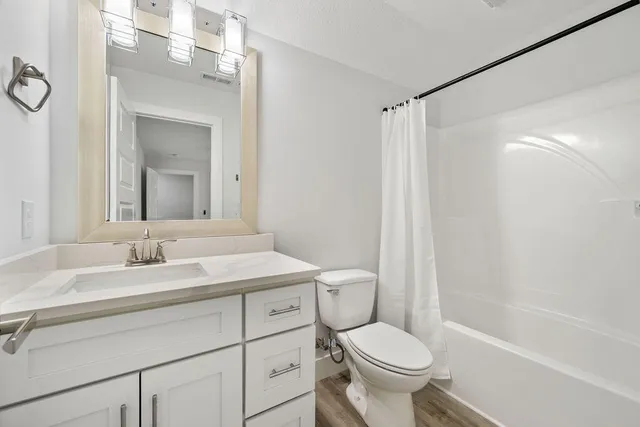 $590,000 | 8405 Snowdrop Way, Ooltewah, TN 37363