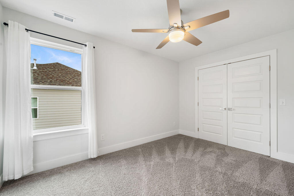 8405 Snowdrop Way Ooltewah, TN 37363 - Photo 19 of 35 8405Snowdrop-59