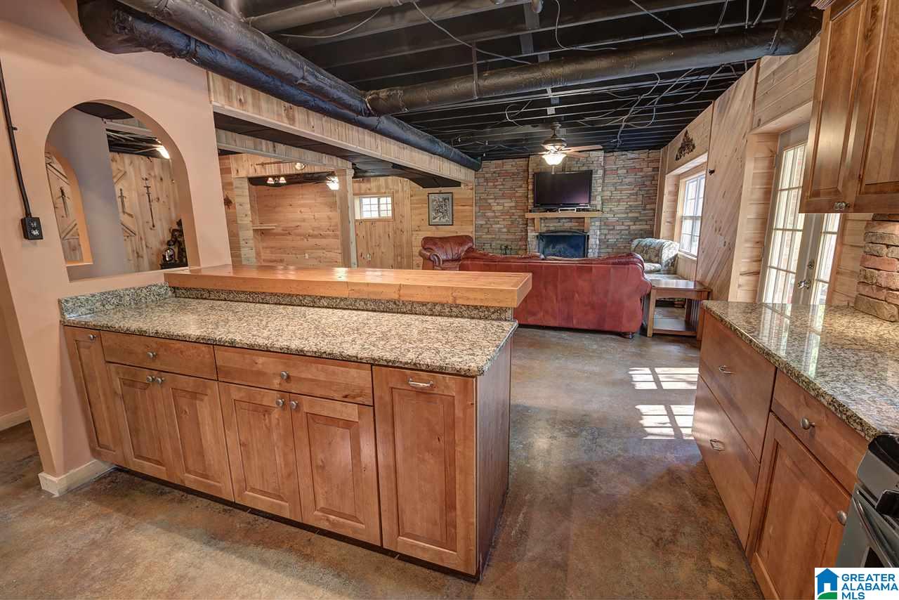 3702 Turkey Run Jasper, AL 35504 - Photo 8 of 38